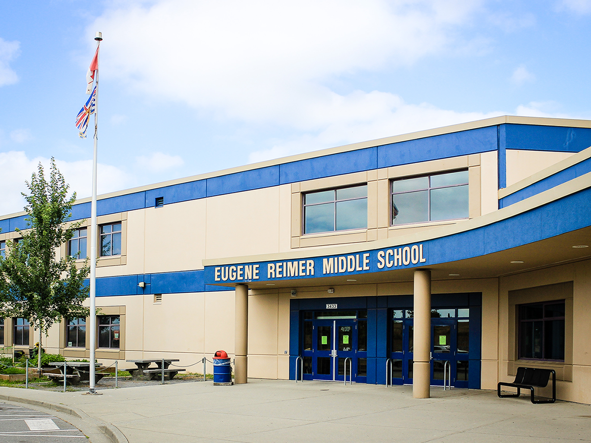 Eugene Reimer Middle | Máthxwi Elementary